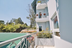 Ngoại thất