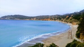 Beach nearby - Villa Paradise (Agios Nikolaos)