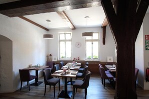 Restaurant - Gästehaus zur Sonne (Bad Wimpfen)