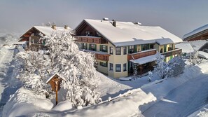 Exterior - Gästehaus Alpina (Bad Kohlgrub)