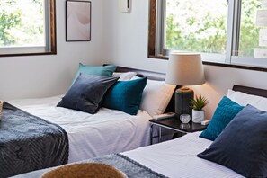 1 bedroom, free WiFi, bed sheets - Ocean view terrace BISE (Motobu)