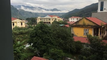 Ban công
