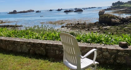 "ST ROM": Stunning view on the island of Bréhat