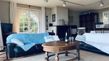 Fernseher, DVD-Player