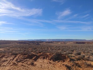 Unclassified image, 5 of 16, button - Glamping experience that provides peace & quiet with breathtaking views. (Lechee)