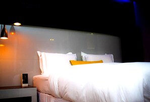 Free WiFi, bed sheets