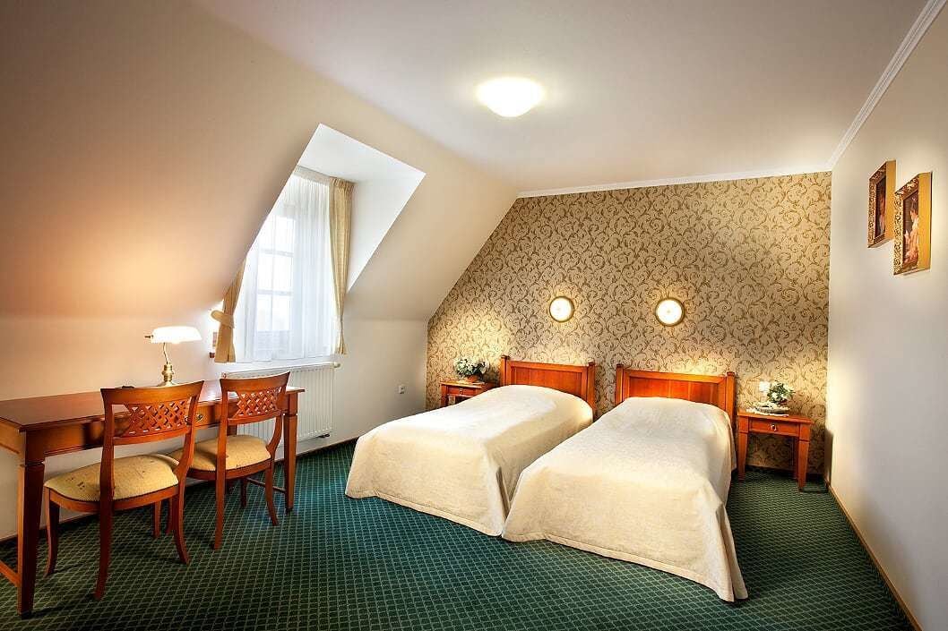 superior apartment, annex building | 2 bedrooms, in-room safe, desk, blackout curtains