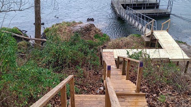Unclassified image, 1 of 44, button - LOWEST FALL RATES ON WHITE RIVER W/ 2 SLIP COVERED BOAT DOCK! GREAT FISHING!! (Flippin)