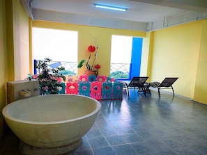 Family Loft, 2 Double Beds, Ocean View | Balcony - Kenting Beach House (Hengchun)