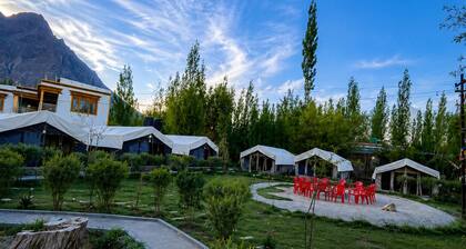 Hotel Nubra Delight and Camps
