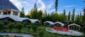 Hotel Nubra Delight and Camps