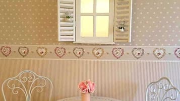 Double Room (Mughetto) | 1 bedroom, desk, free cots/infant beds, rollaway beds