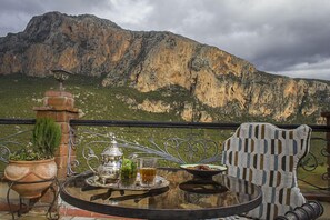 Terrace/patio - Maison D'Hôtes Akchour (Al Oued)