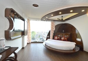 Coffres-forts dans les chambres, chambres insonorisées, Wi-Fi gratuit