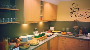 Daily buffet breakfast (EUR 9 per person)