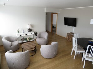 Living area - Old Airline Guesthouse (Höfn)