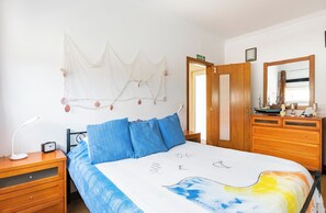 Habitación doble, Terraza, vista a la montaña | Sábanas de algodón egipcio, ropa de cama de alta calidad y minibar 