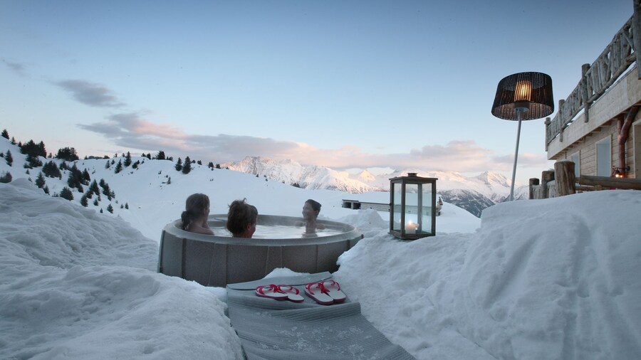 Hamilton Lodge & Spa