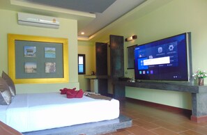Standard Double Room | In-room safe, blackout curtains, soundproofing, free WiFi - Lanta Amara Resort (Ko Lanta)