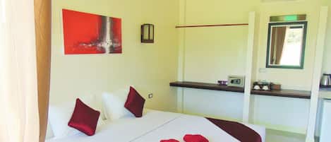 Een kluis op de kamer, verduisterende gordijnen, geluiddichte muren