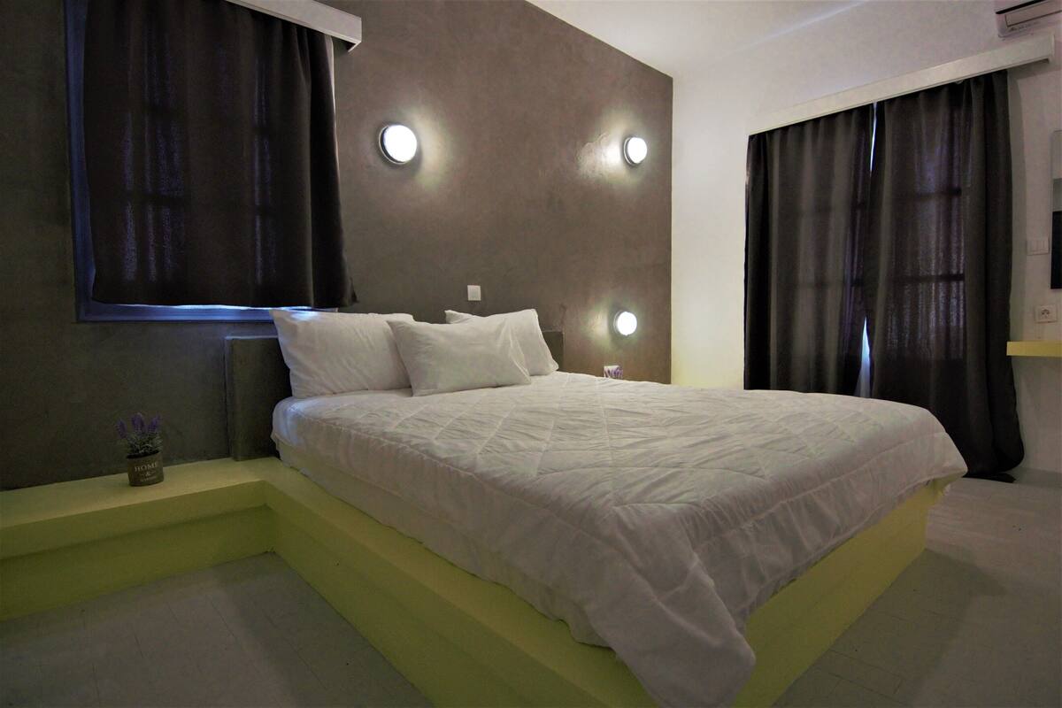 Double Room, City View