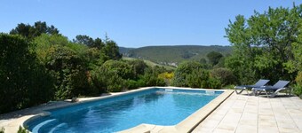 Moderne villa met privé zwembad in Cesseras