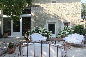 Front of property - Blumereve (Blumeray)