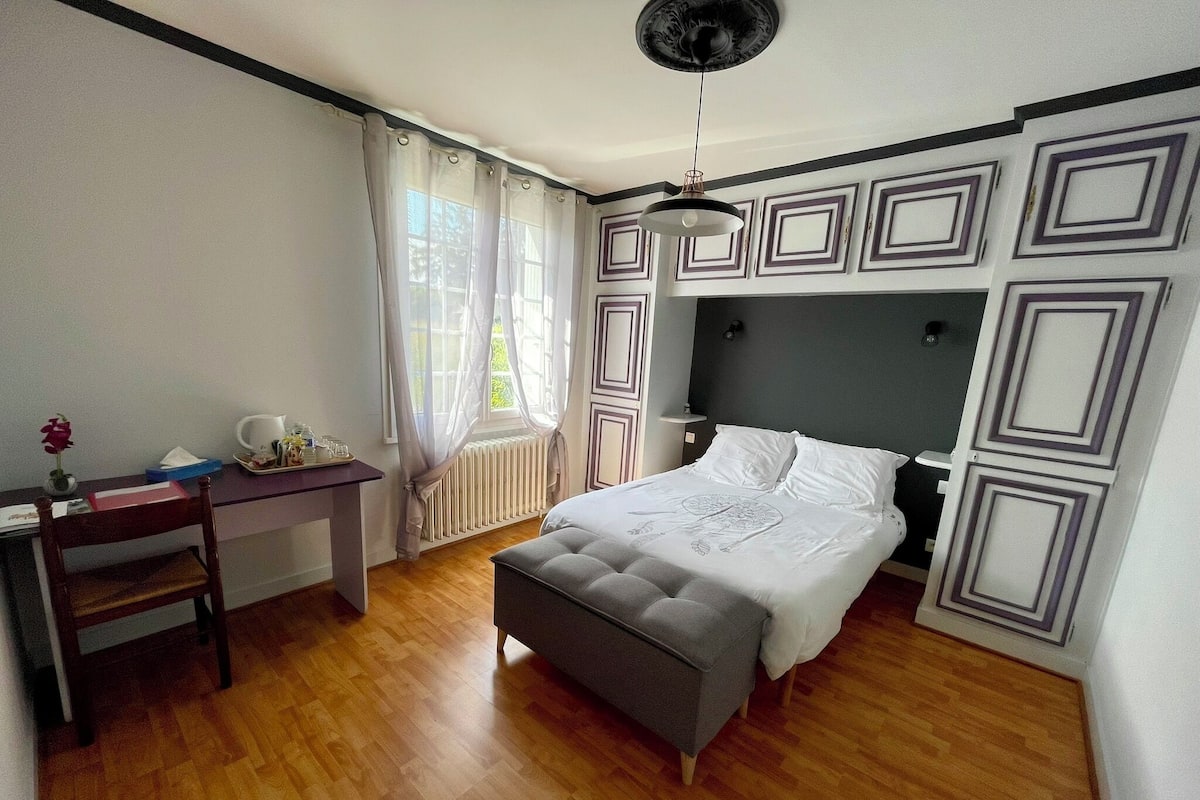Premium bedding, individually furnished, soundproofing