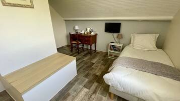 Louise Dupin | Ropa de cama de alta calidad, muebles diferentes y insonorización