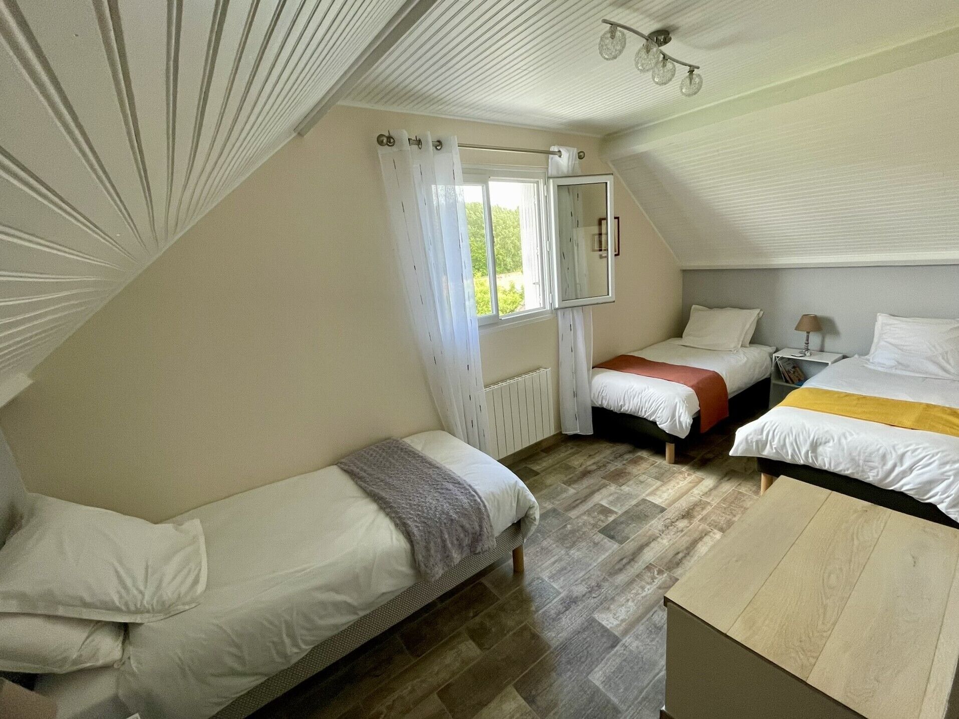 Literie de qualité supérieure, ameublement personnalisé