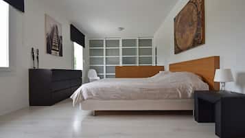 3 chambres, fer et planche Ă  repasser, Wi-Fi