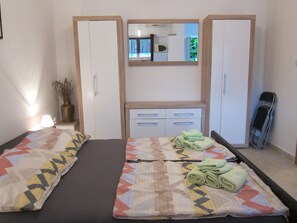 Deluxe Studio king size bed | Free WiFi, bed sheets, wheelchair access - Nada Apartments (Opatija)