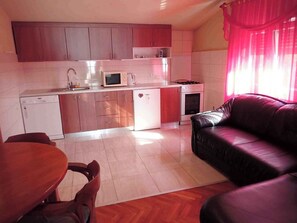 Interior - Holiday apartment with terrace and sea view (Seline)