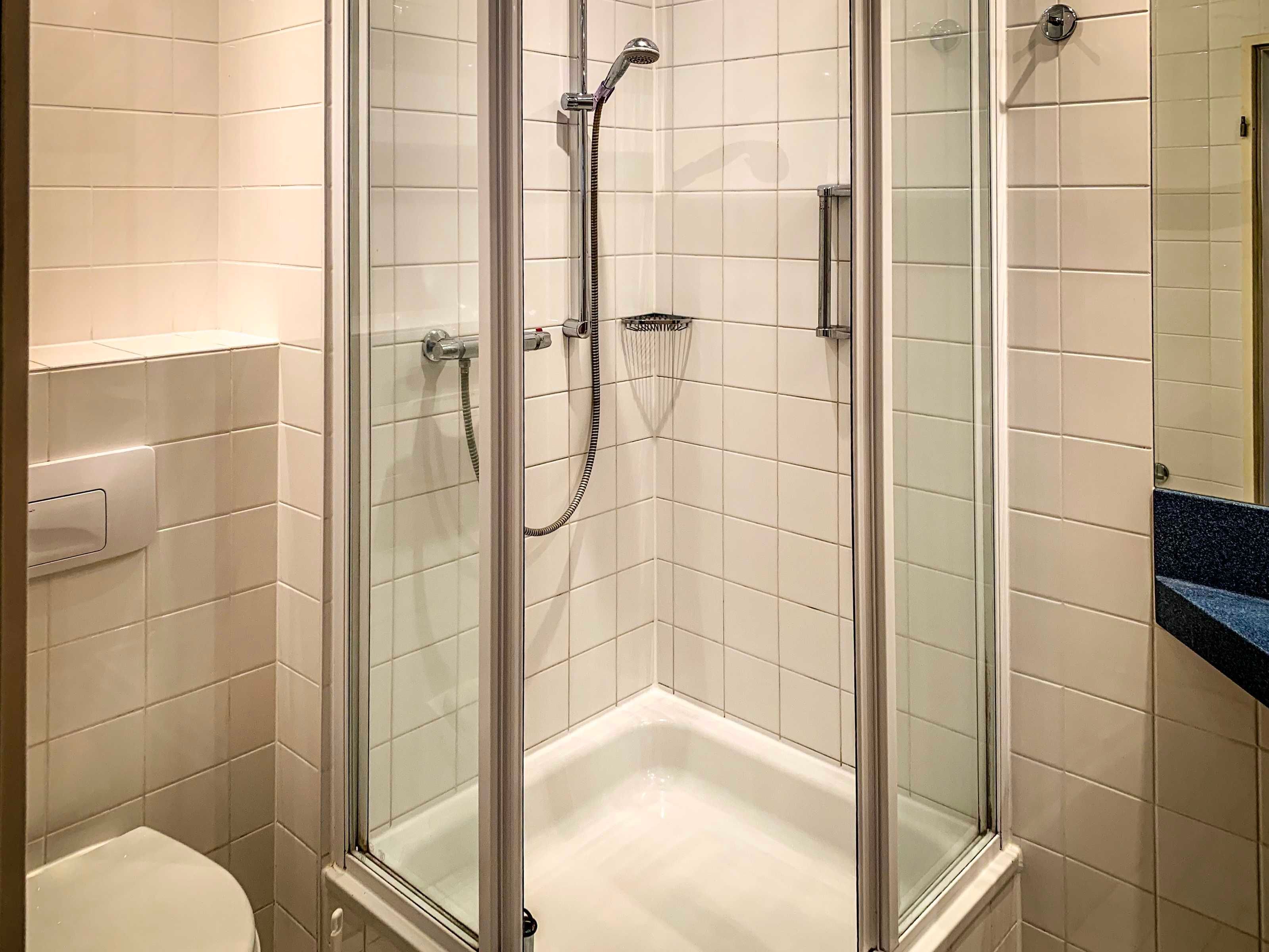 Dusche