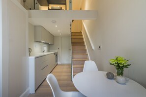 Appartement Luxe, 1 lit double, non-fumeur, vue jardin