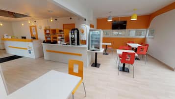 Daily buffet breakfast (EUR 6.50 per person)