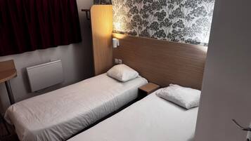 Allergikerbettwaren, Schreibtisch, kostenloses WLAN, Bettwäsche