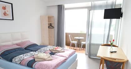 Pension Highway 3 Sennestadt-Bielefeld