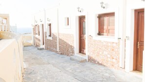 Exterior - Arkasa riverside apartment (Karpathos)