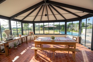 Porch - Au Manoir des Loges (Quettreville-sur-Sienne)