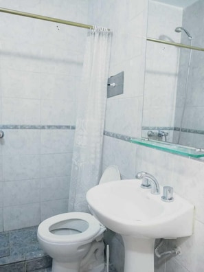 Dusche, Regendusche, Bidet