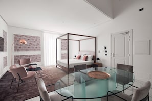 Presidential-Loft