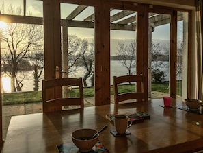 Casa rural, diversos llits, no fumadors, vistes al llac | Vista del llac