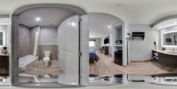 Cortinas blackout, tabla de planchar con plancha y wifi gratis 