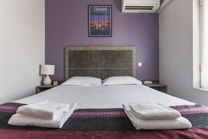 Double Room | Desk, iron/ironing board, free cots/infant beds, rollaway beds - Hotel Bar du Centre (Soustons)
