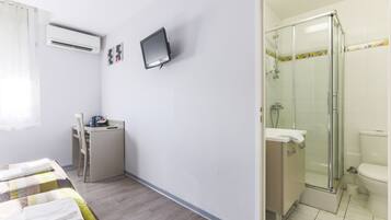 Zimmer (Twin) | Badezimmer