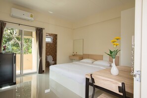 Habitación Deluxe doble | Cortinas opacas y wifi gratis