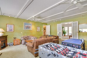 Games room - Buena Vista Creekside Home w/ Private Hot Tub! (Buena Vista)