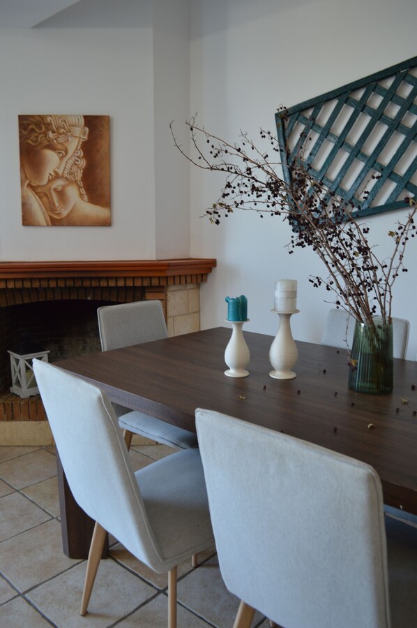 Smart TV, fireplace, Netflix - Akti Posidonos (Agios Nikolaos)
