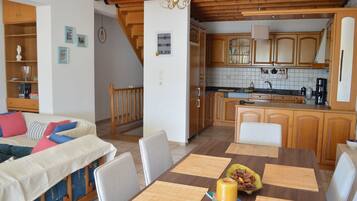 Rumah, 3 kamar tidur | Makan di kamar